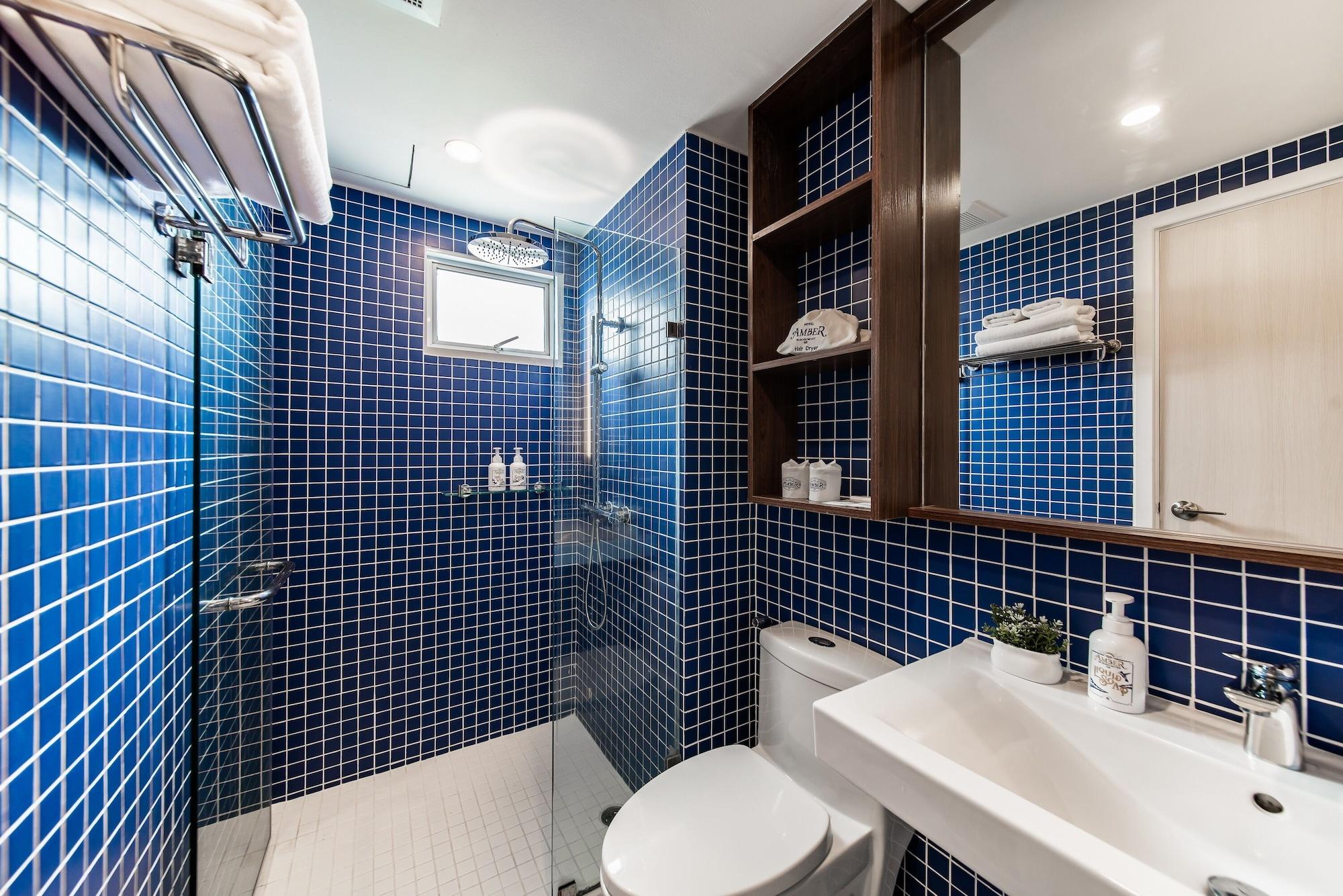 Deluxe Double or Twin Room City View